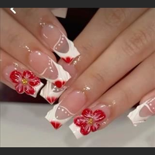 Cần sang tiệm nail tại trung tâm shopping lớn ở Melbourne
